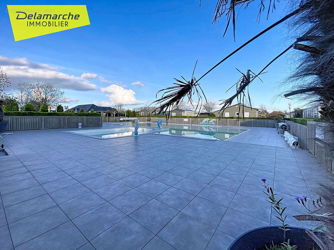 Maison à MONTMARTIN-SUR-MER