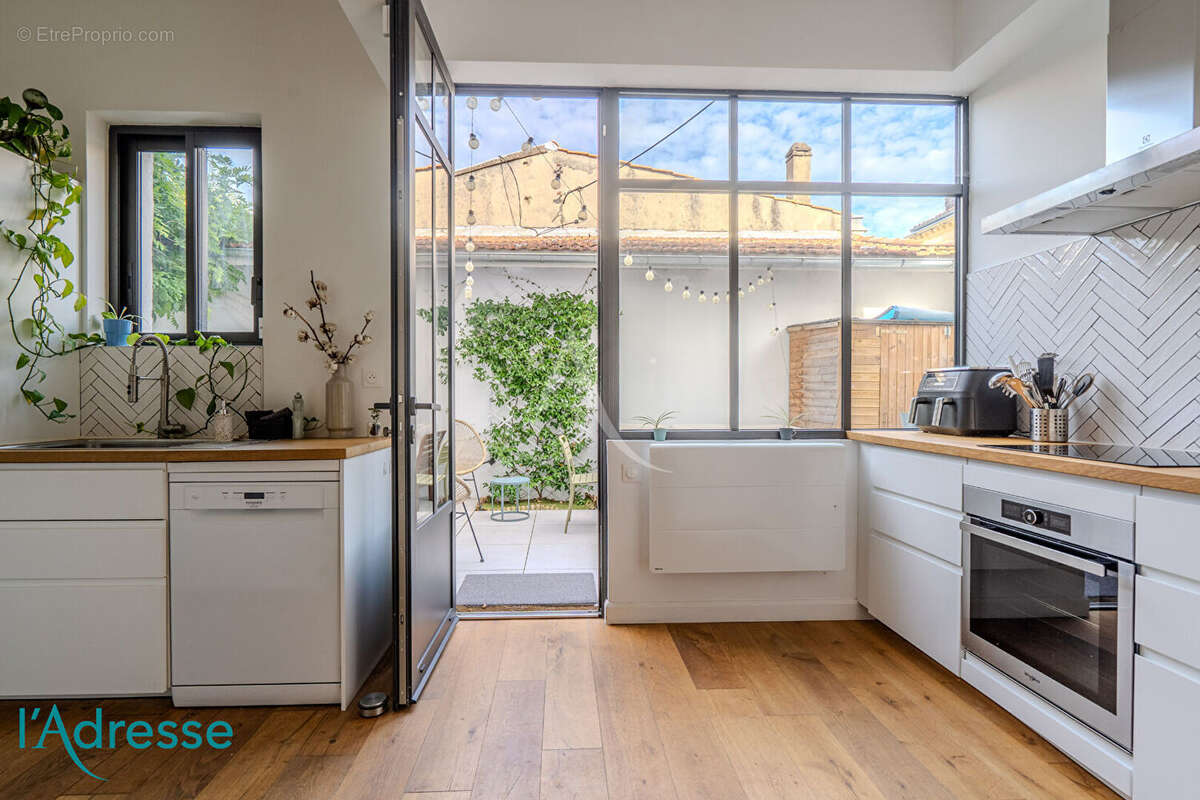 Appartement à BORDEAUX