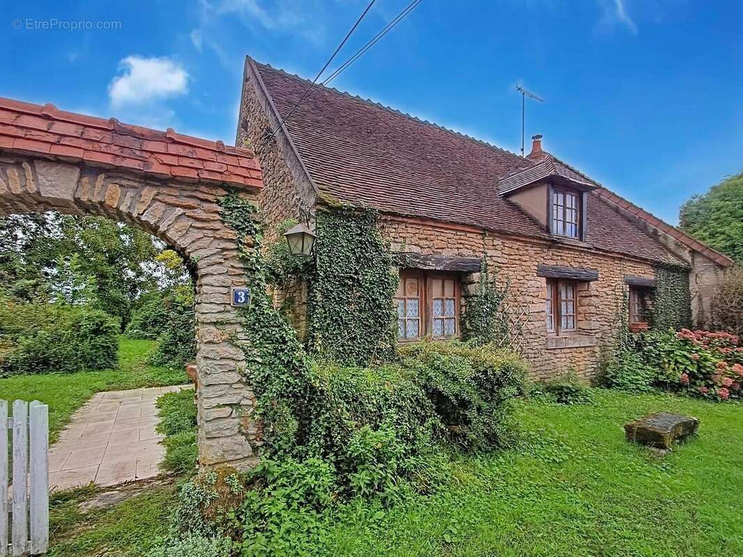 Photo 4 - Maison à CHAMPLEMY