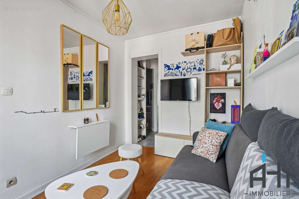 Appartement à PARIS-12E