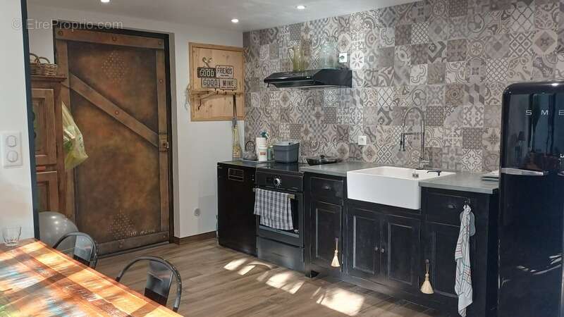 Maison à SAINTE-ALVERE