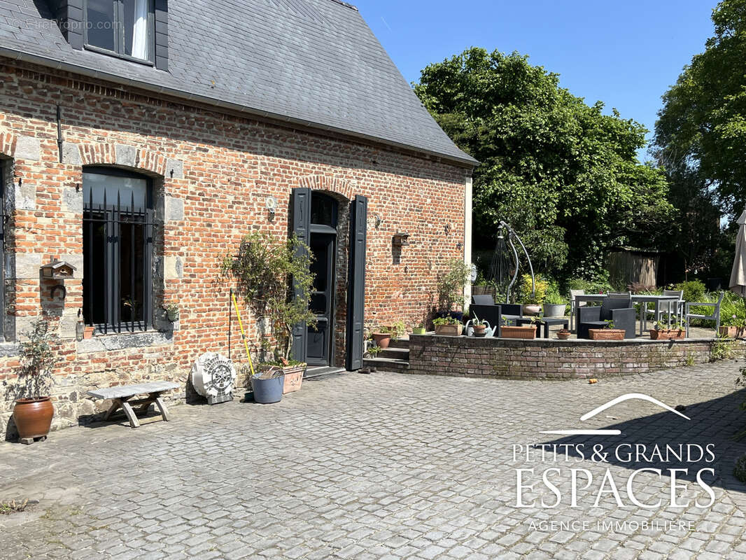 Maison à PREUX-AU-SART