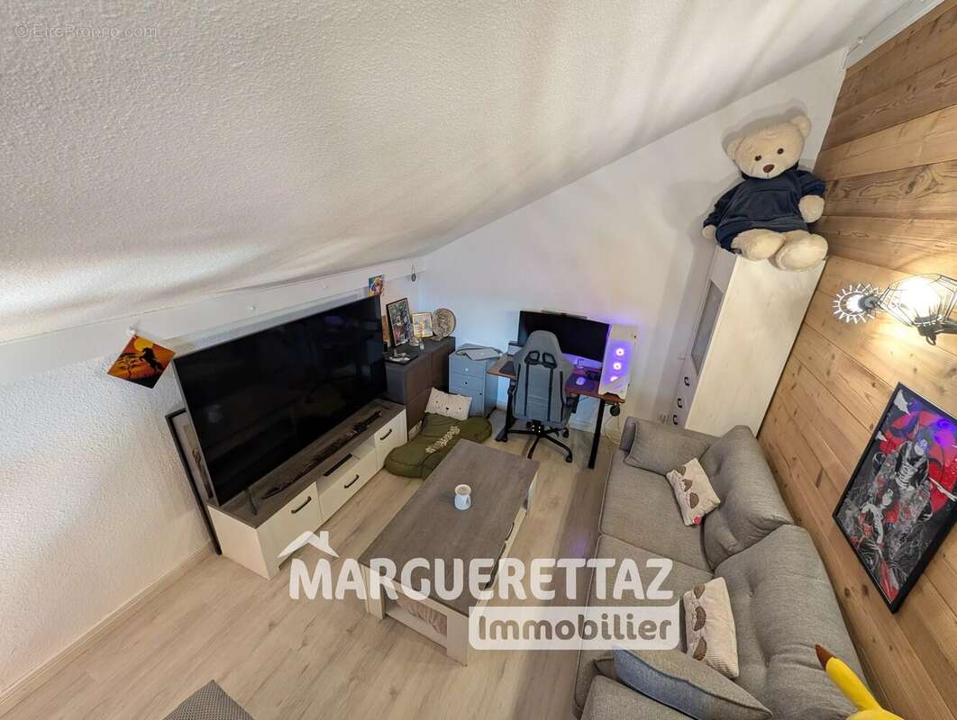 Appartement à SAINT-JEOIRE