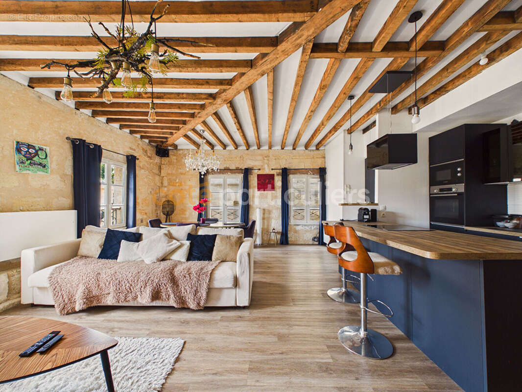Appartement à BORDEAUX