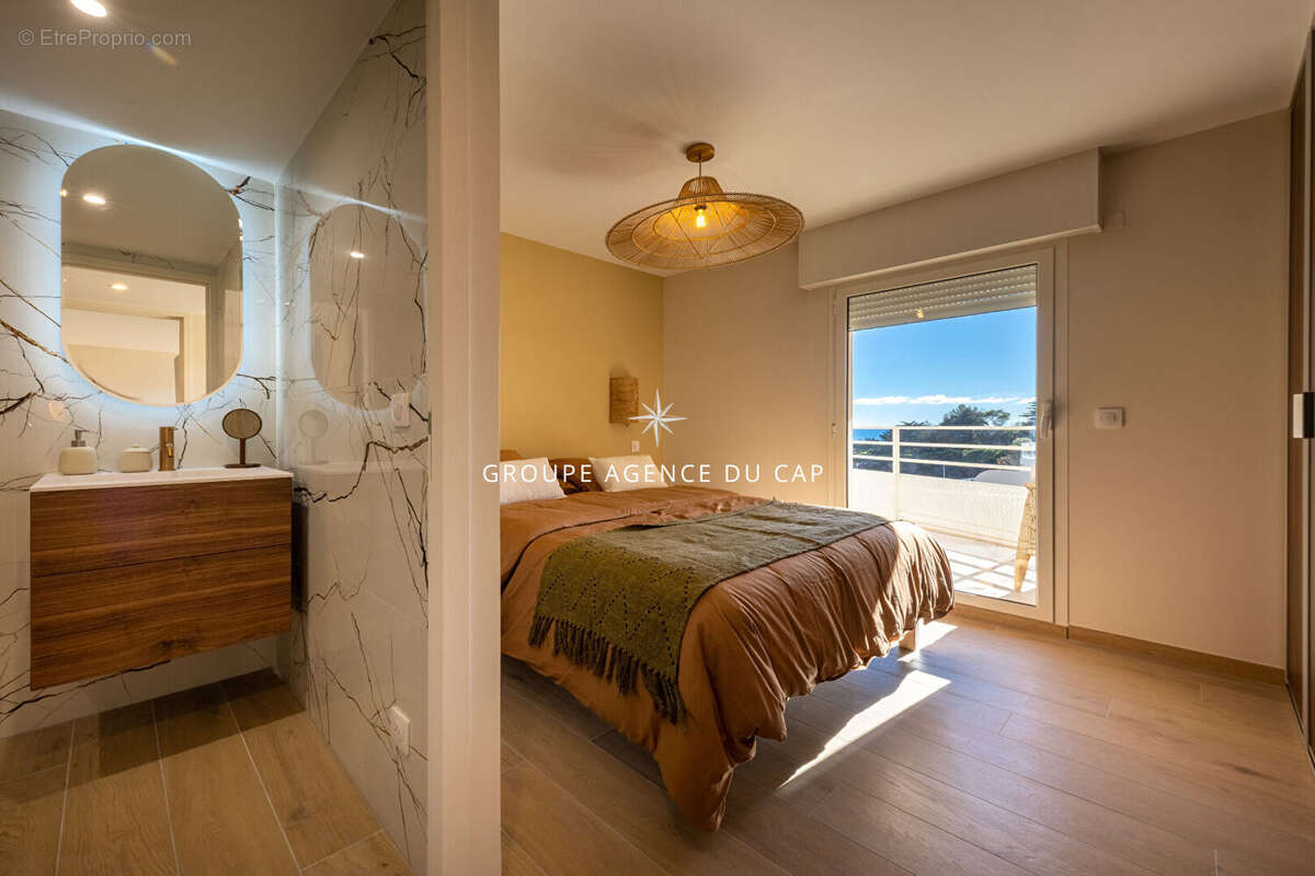 Appartement à SAINT-RAPHAEL