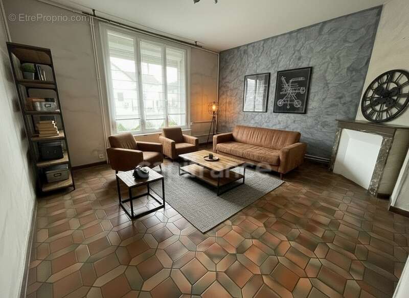 Maison à CHAUNY