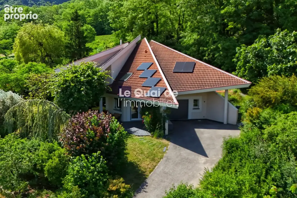 Photo Maison à Crolles au prix de 630 000€