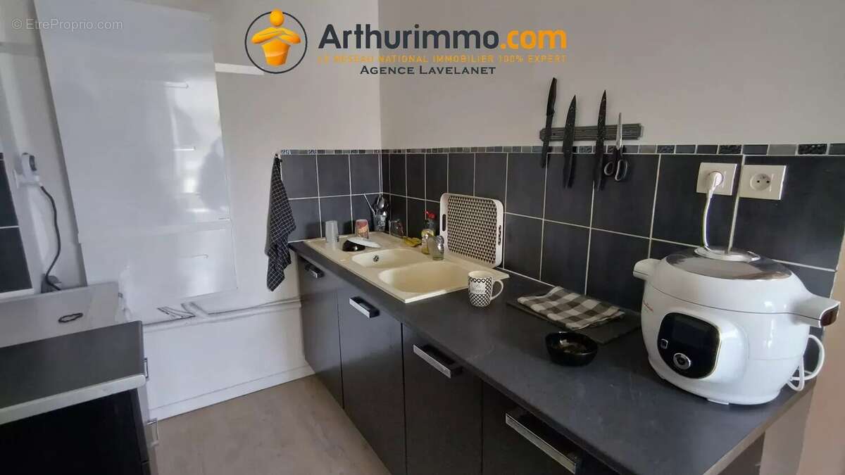 Appartement à LAROQUE-D'OLMES