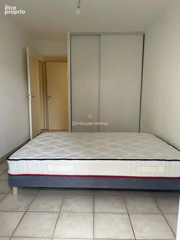 Appartement 2 pièces 47 m² à vendre à Toulon (83000) - photo 10