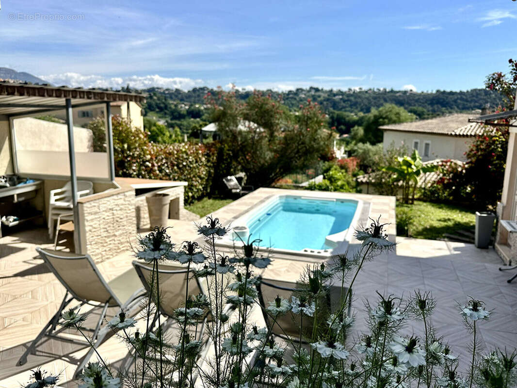 Maison à LA COLLE-SUR-LOUP