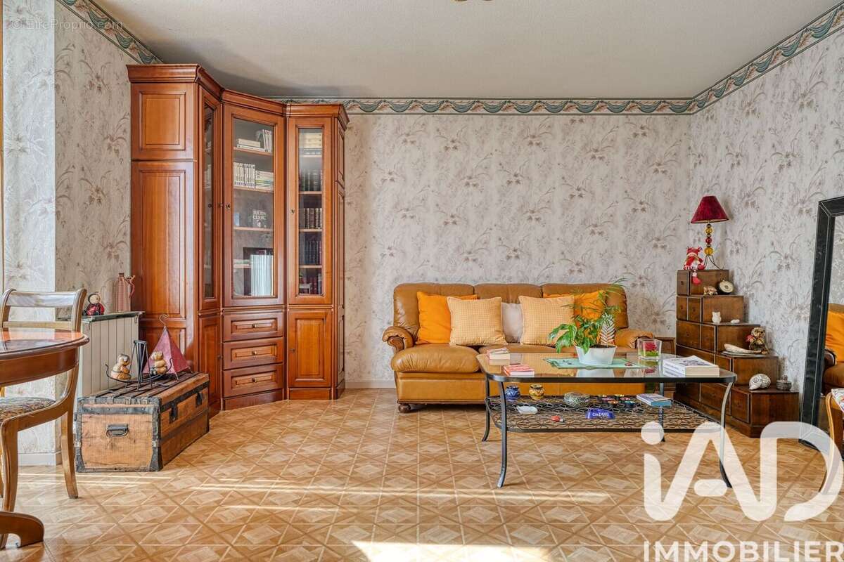 Photo 4 - Appartement à VERNEUIL-SUR-SEINE