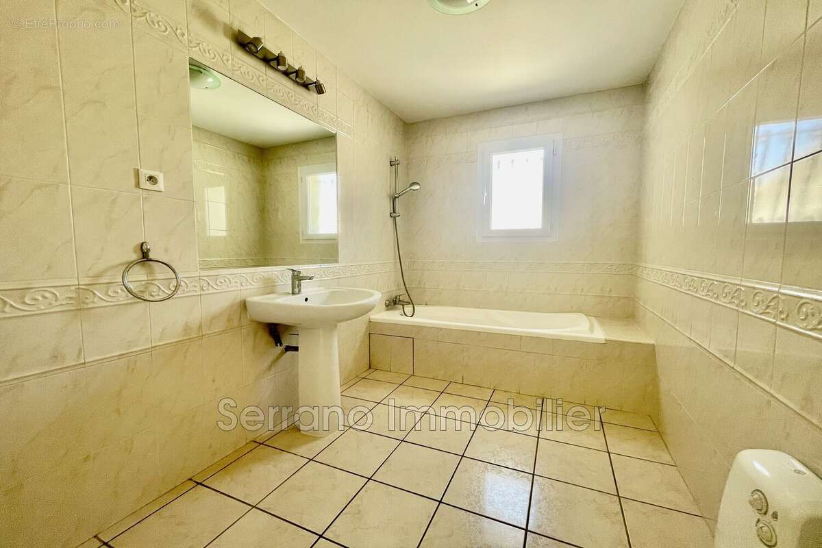Maison 91 m² à Chateaurenard  - photo 9