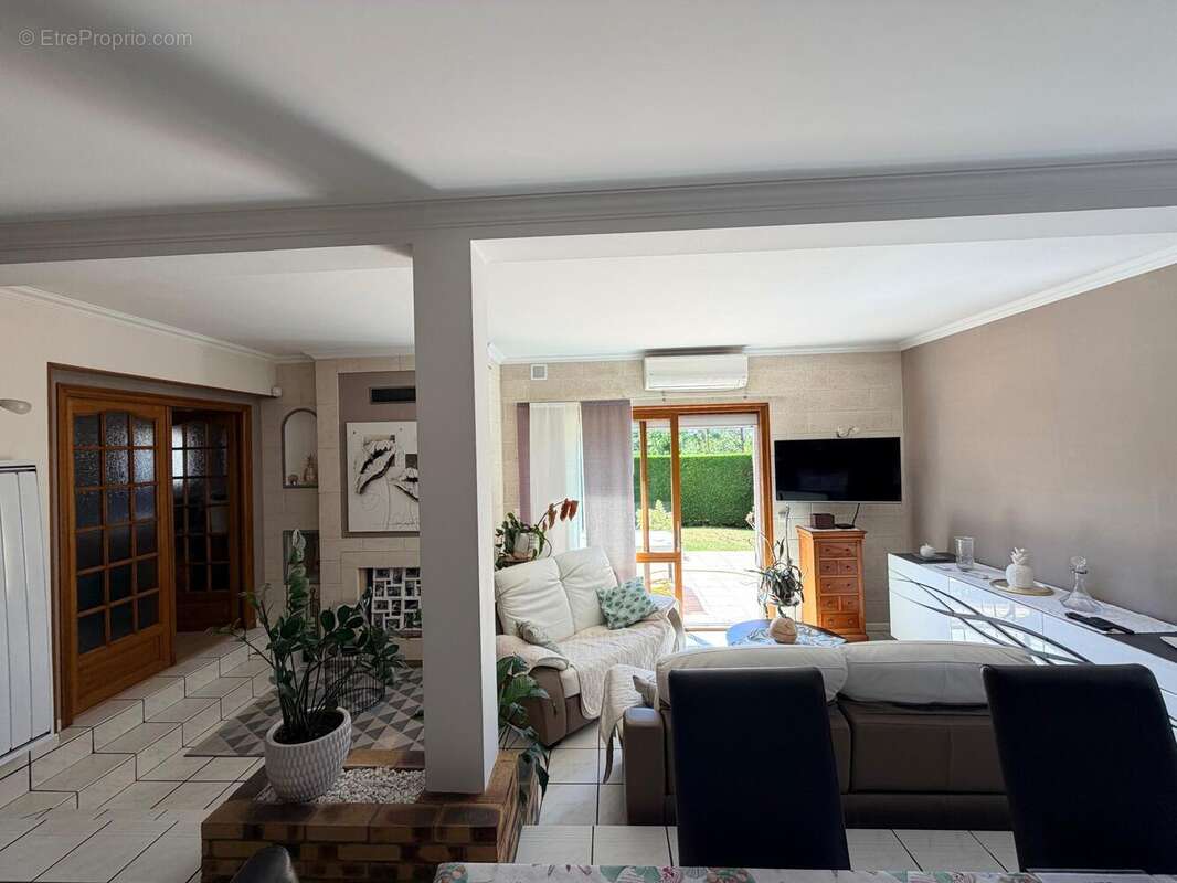 Photo 7 - Maison à CUSSET