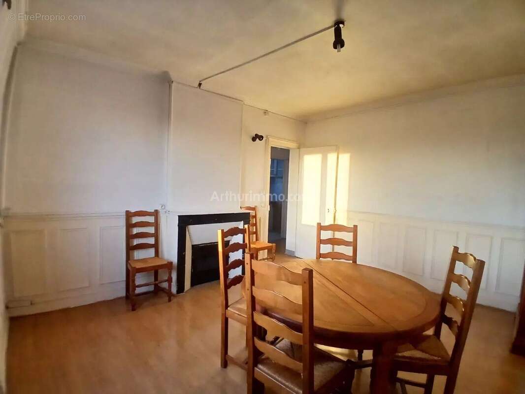 Appartement à VILLENEUVE-SAINT-GEORGES