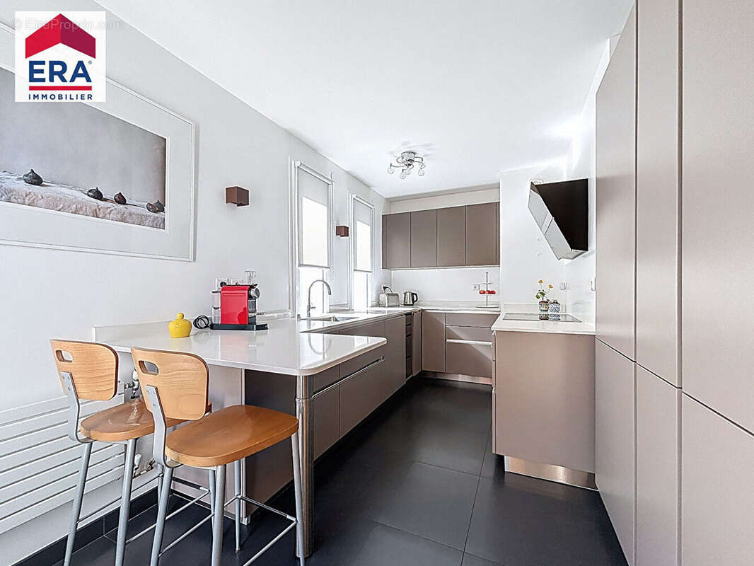 Appartement à IVRY-SUR-SEINE