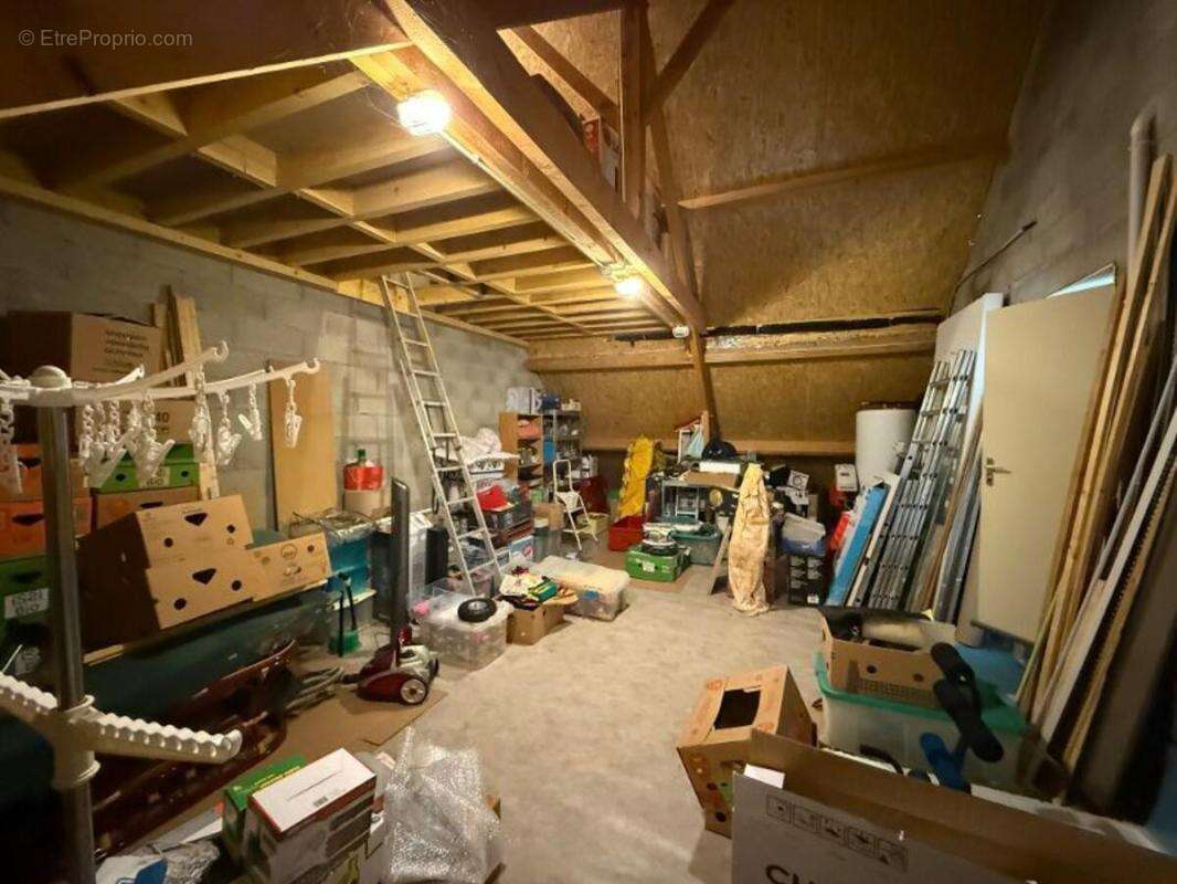 Maison 161 m² à Lindry  - photo 12
