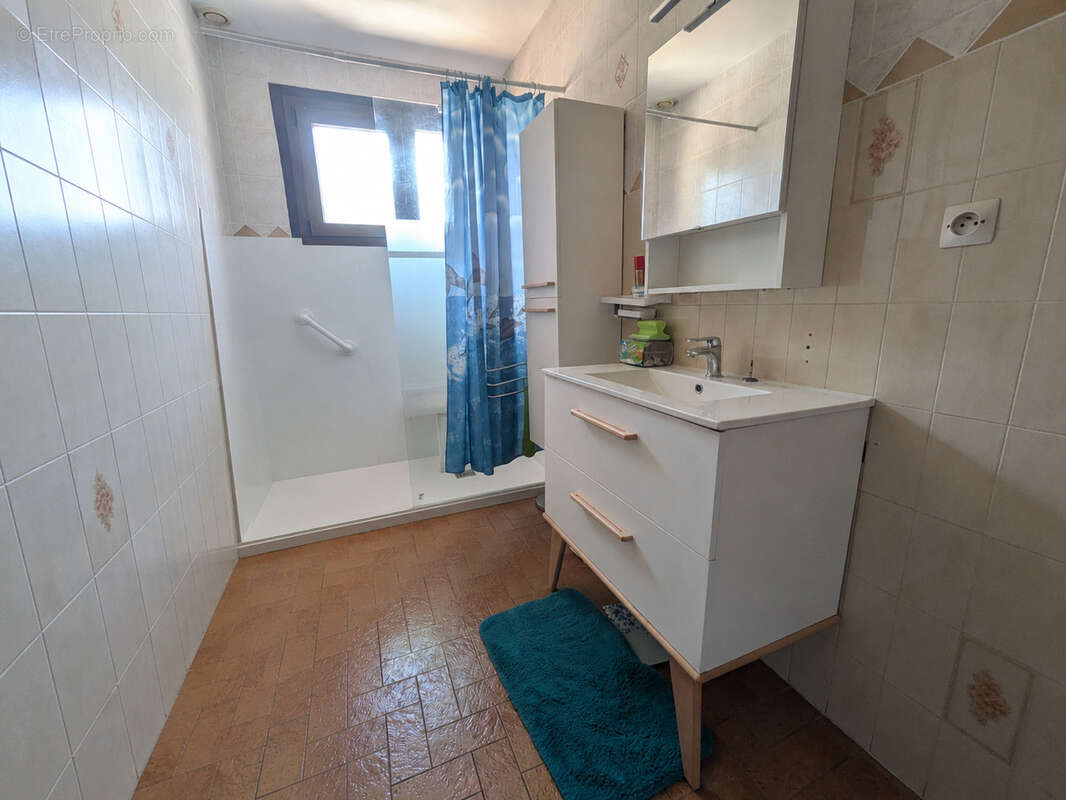 maison de plain pied garage trois chambres - photo 7