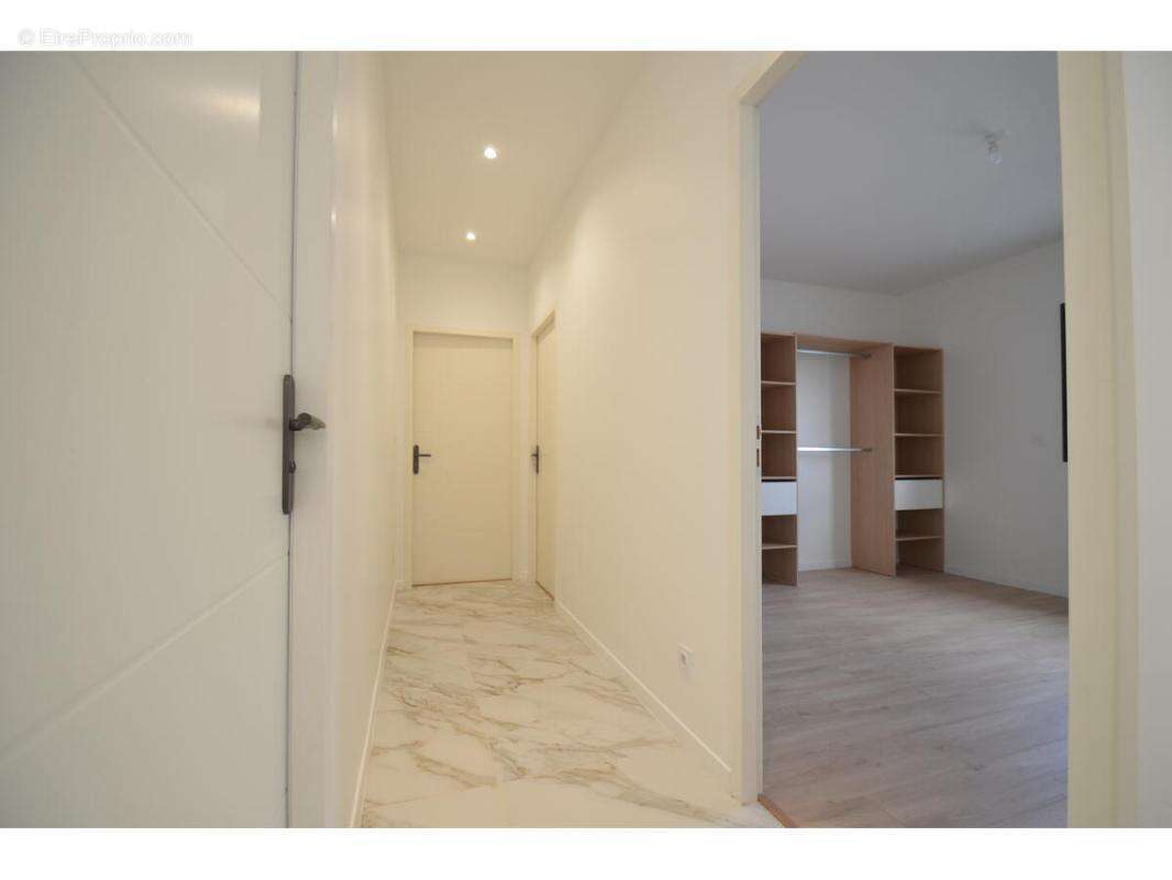 Maison à SAINT-SEURIN-SUR-L&#039;ISLE