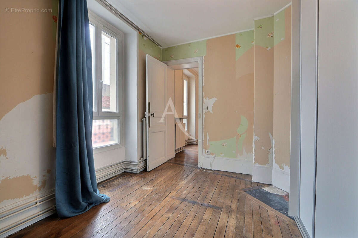 Appartement à AUBERVILLIERS