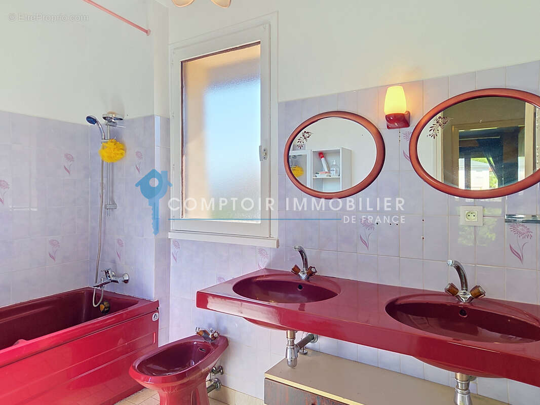 Maison mitoyenne a vendre - crolles 38920 -  gresivaudan - agence immobiliere - immobilier 38 - - photo 9
