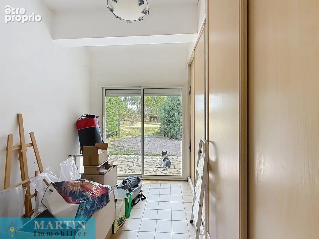 Villa de plain-pied avec piscine et 1,5 hectares de terrain plat et clôturé - photo 26