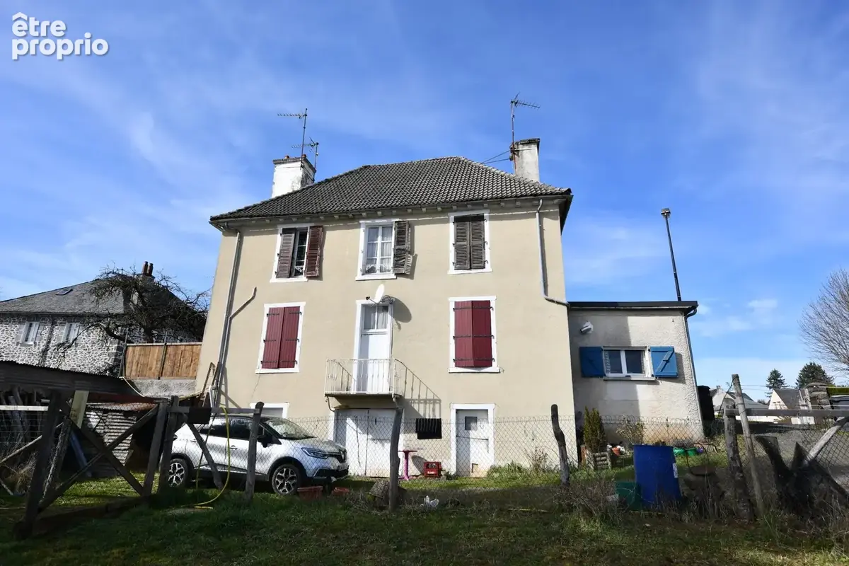 Photo Appartement à Mauriac au prix de 60 000€