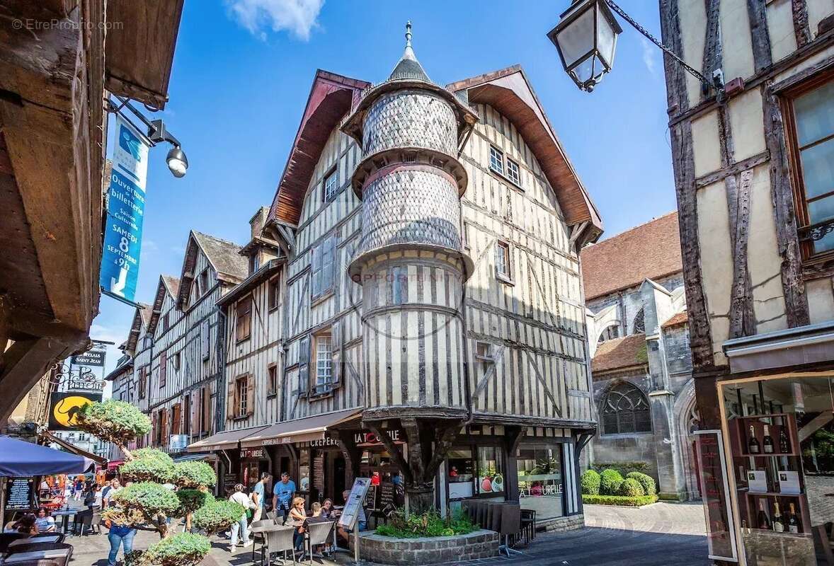 Commerce 303 m² à Troyes  - photo 33