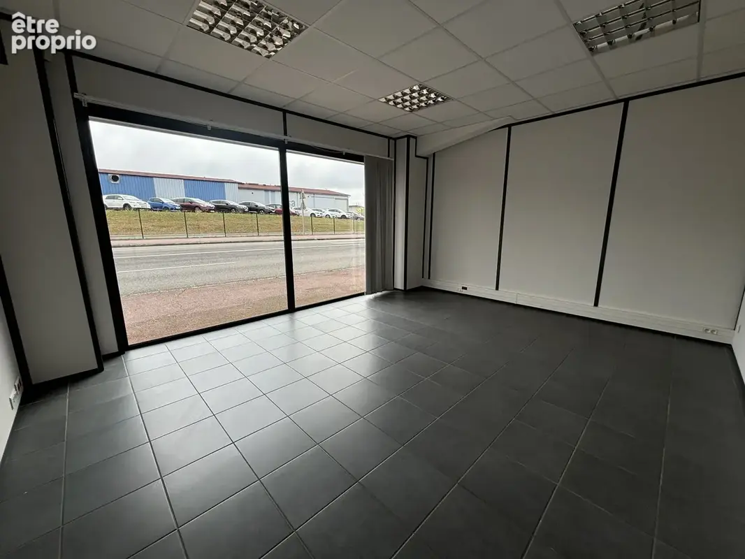 Vente immeuble bureaux/activités 825m2 - photo 17
