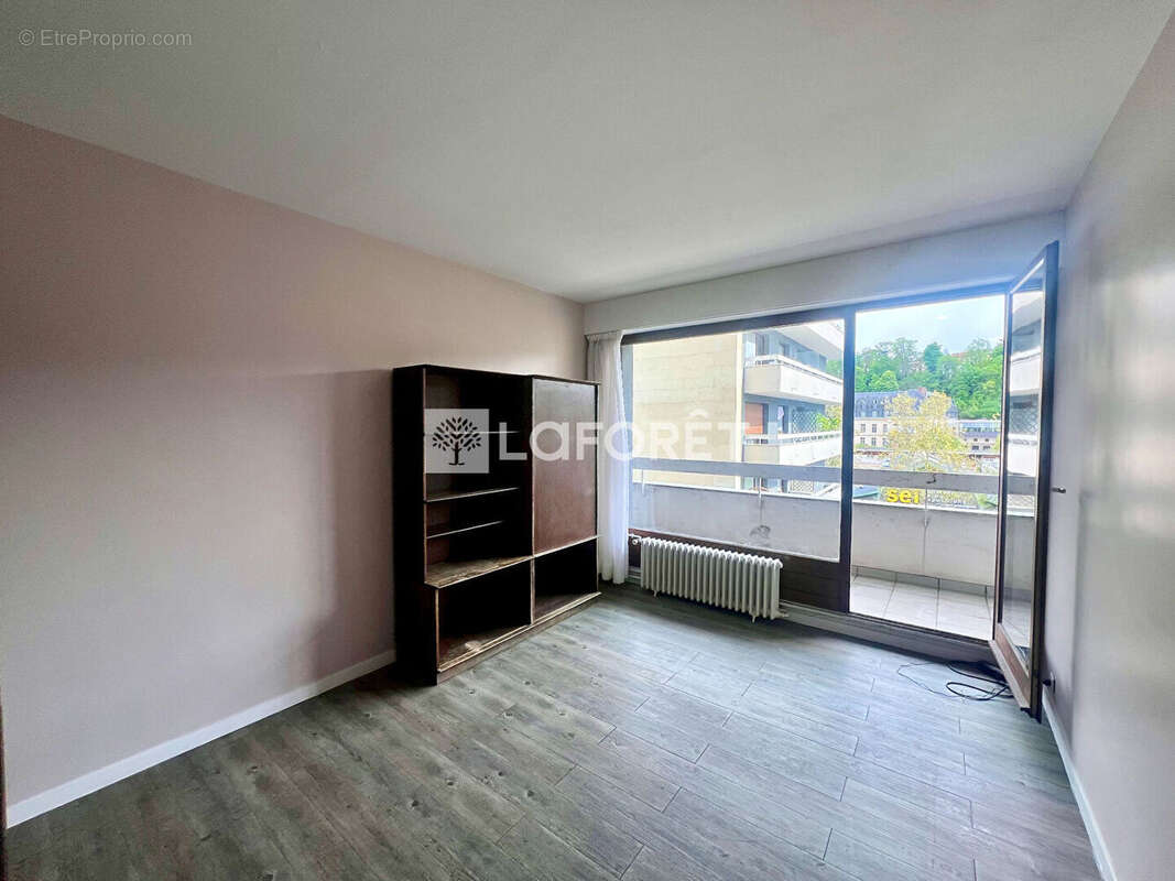 Appartement à SEVRES
