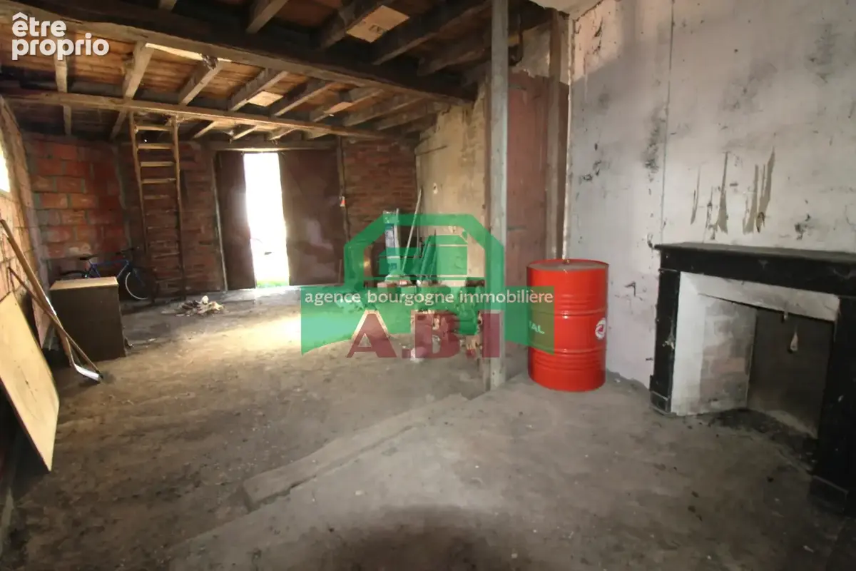 58, Mandat Exclusif - Brinon sur Beuvron commerces accessibles à pied - Grande Maison avec garage. - photo 12