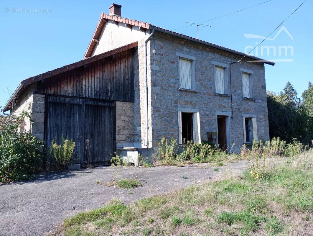 Maison à ROYERE-DE-VASSIVIERE