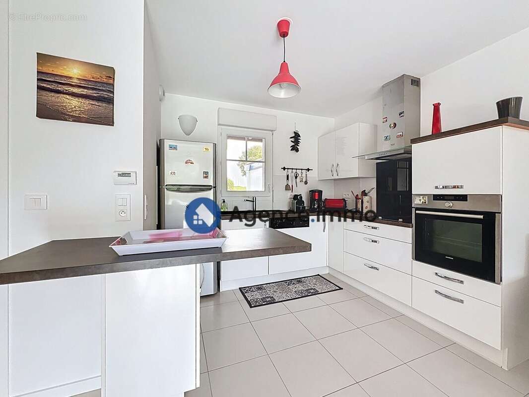 Maison 85 m² à Urrugne  - photo 4
