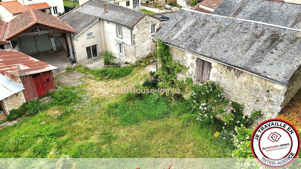 Maison à MIREBEAU
