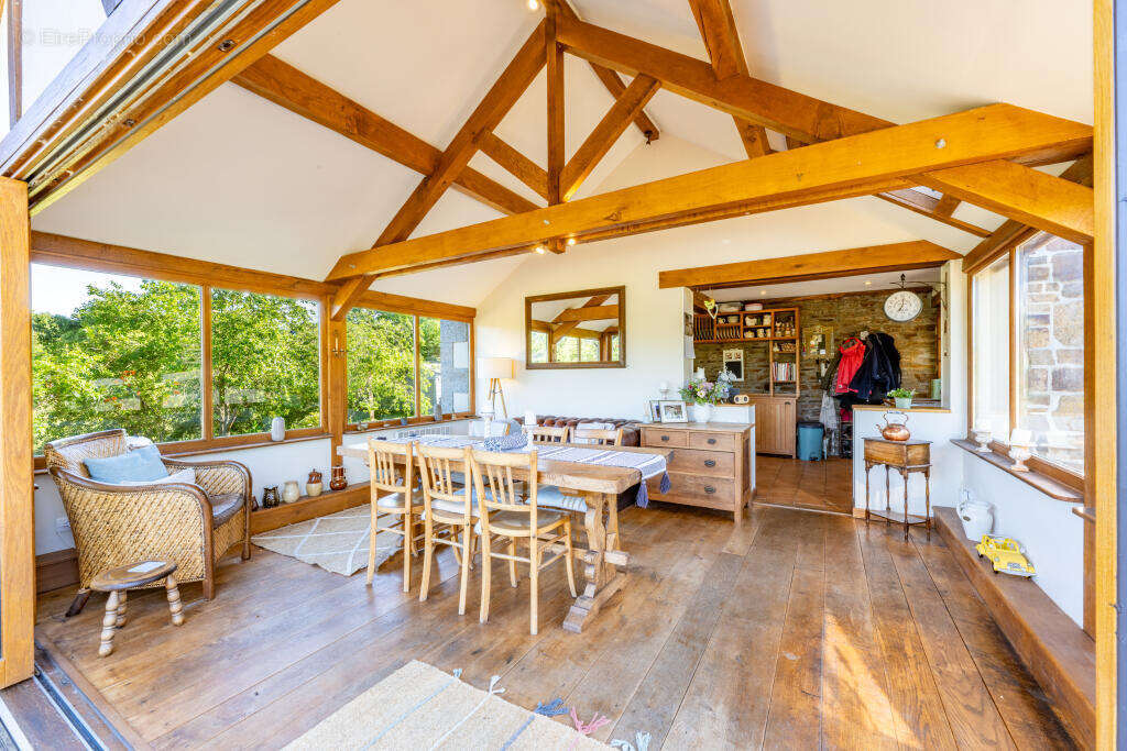 Maison à SAINT-HILAIRE-DU-HARCOUET