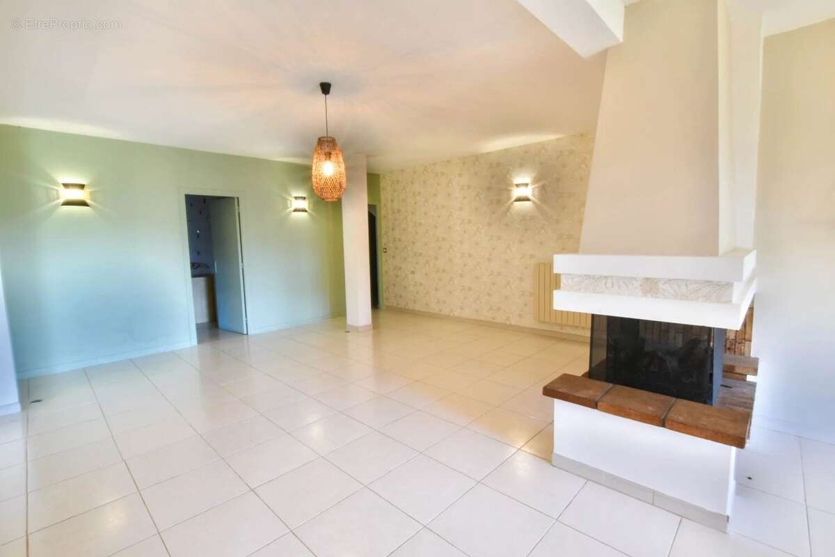 NICE CREMAT - Villa familiale avec piscine et terrains de jeux - photo 15