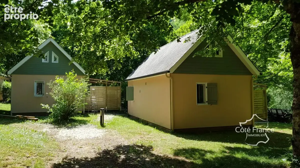 Fonds de Commerce d'un Village de vacances - 20 Chalets  re - photo 2