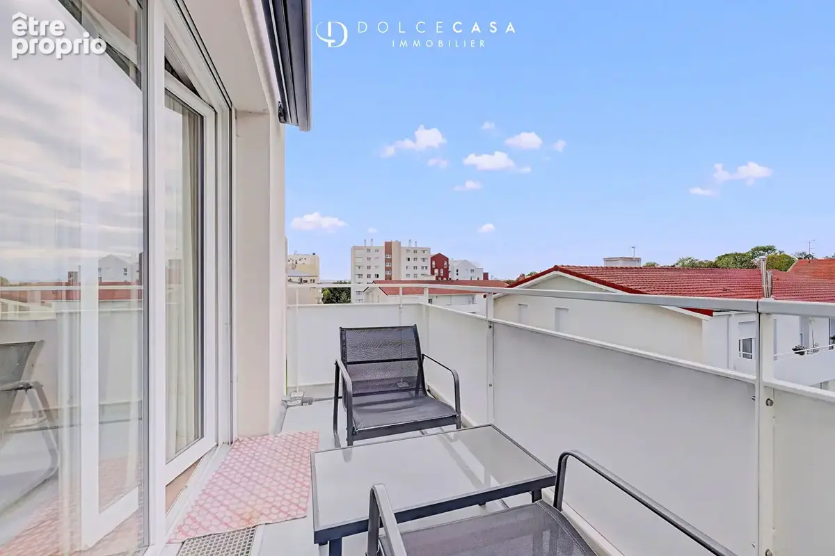 Appartement Nogent Sur Marne 4 pièce(s) 80.90 m2 - photo 3