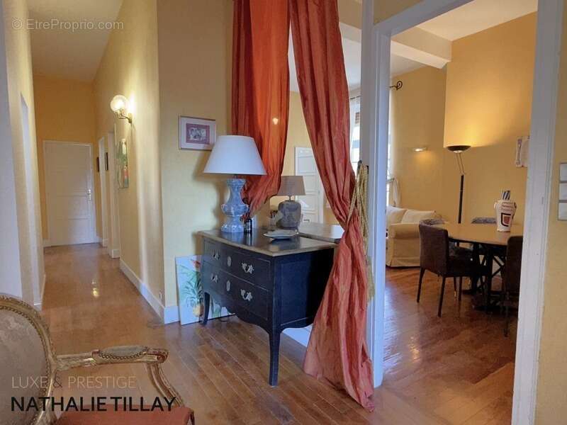 Appartement, rue Royale, à vendre , 3 chambres, statiuonnement, ORLEANS (45) - photo 5
