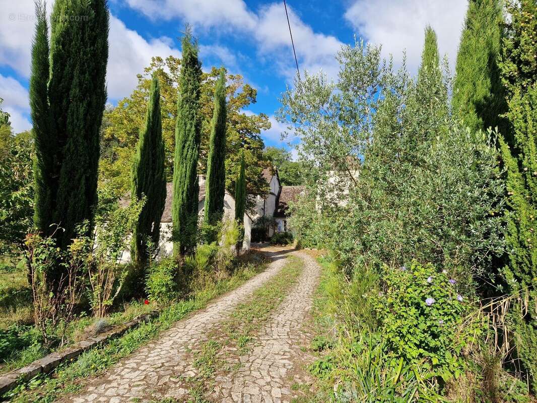 Appartement à LEVERNOIS
