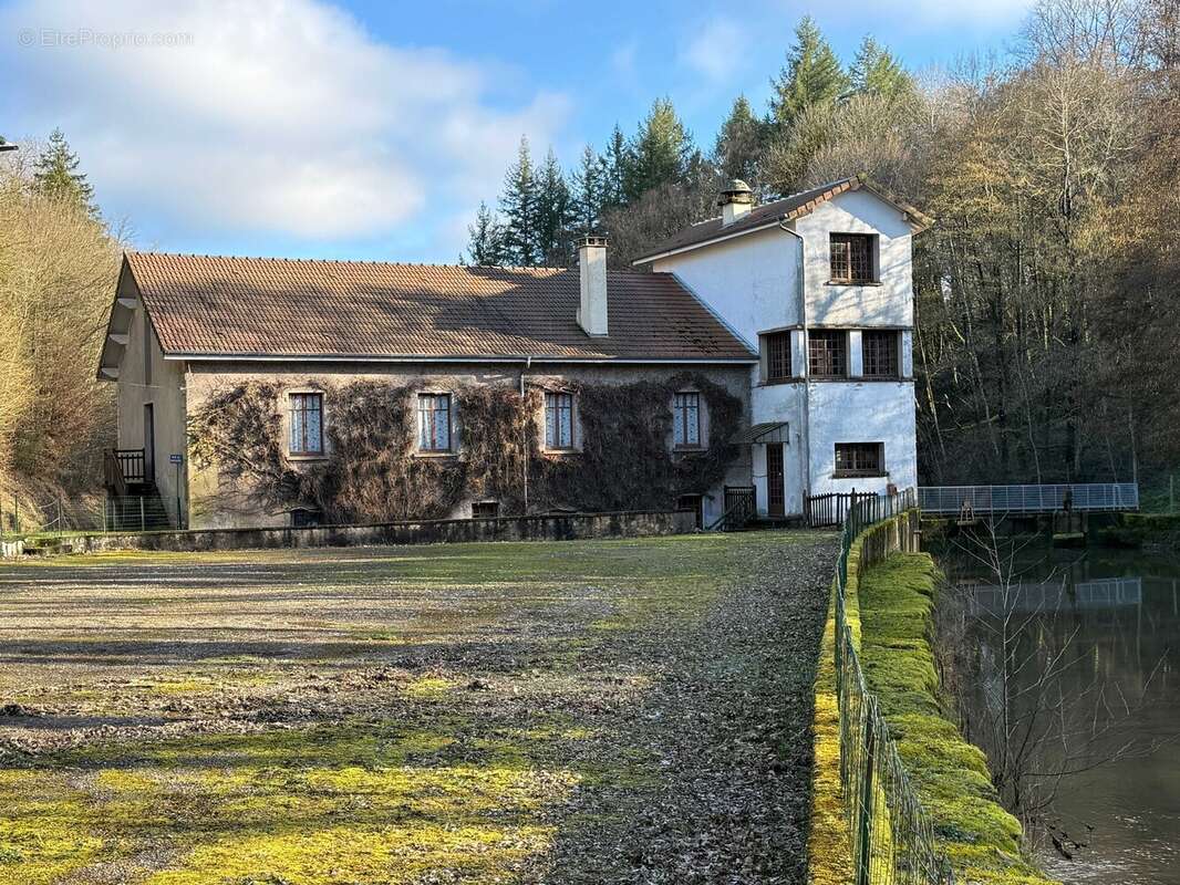 Autre à VIVIERS-LE-GRAS