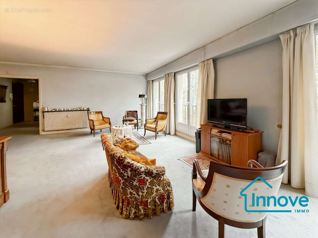 Appartement 102 m² à Versailles  - photo 7