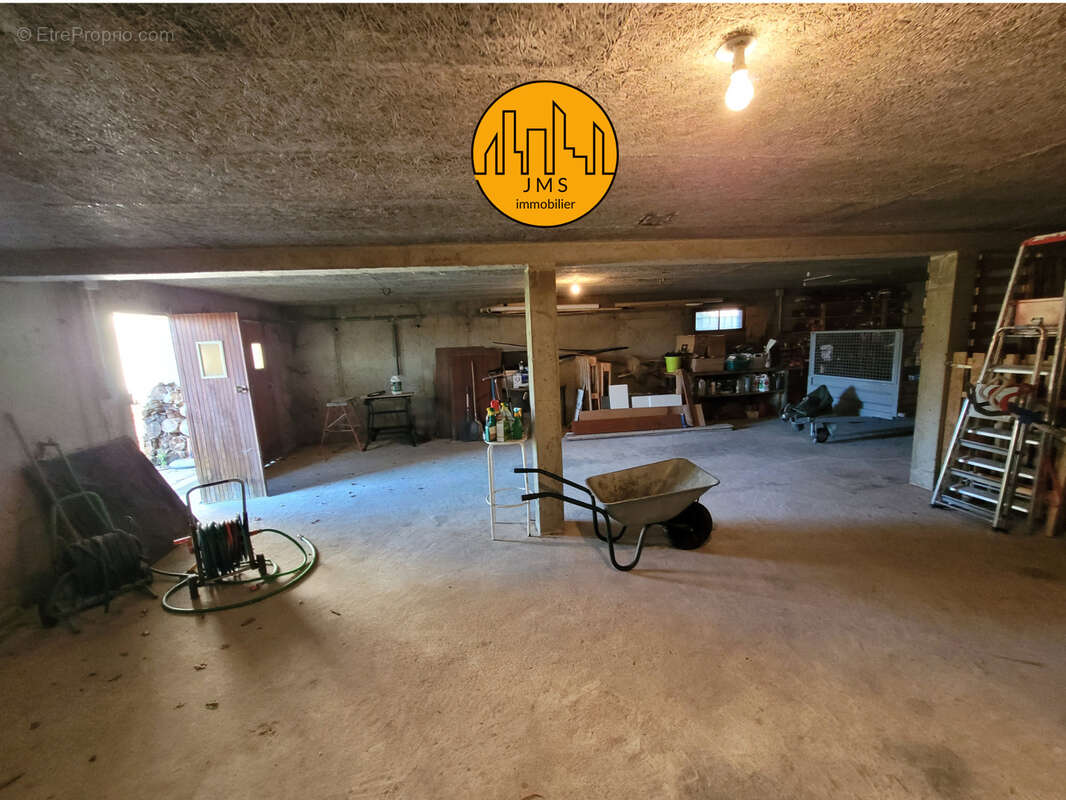 Maison à NOYANT-D'ALLIER