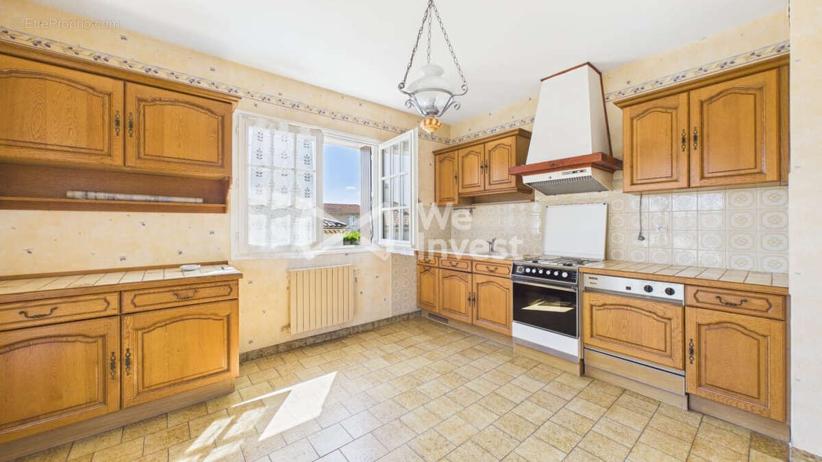 Maison à BOURG-LES-VALENCE