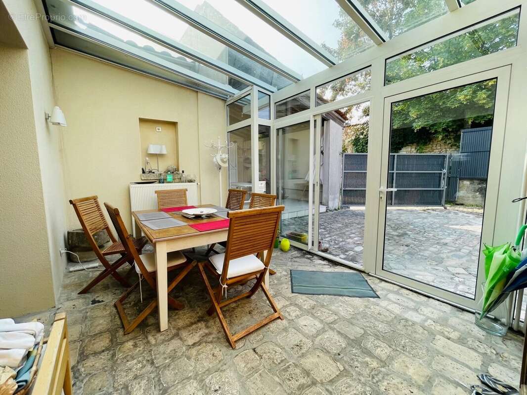 Maison à BARBEZIEUX-SAINT-HILAIRE