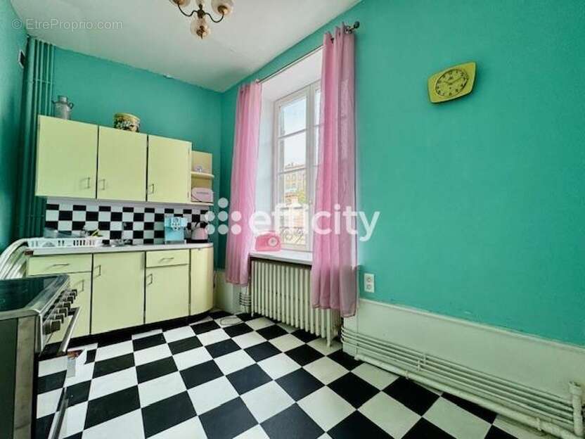 Appartement à THIERS