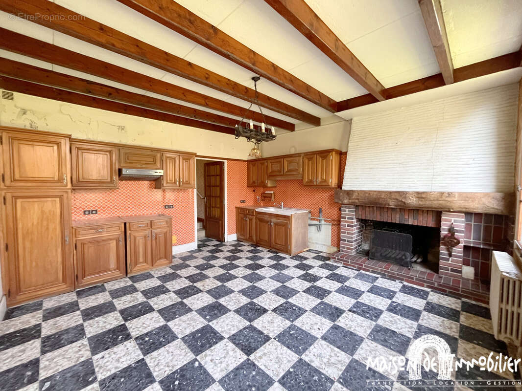Maison à CHERAC