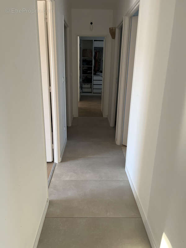 Maison à SAINTE-COLOMBE-EN-BRUILHOIS