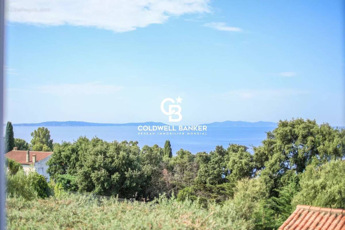 Appartement à RAYOL-CANADEL-SUR-MER