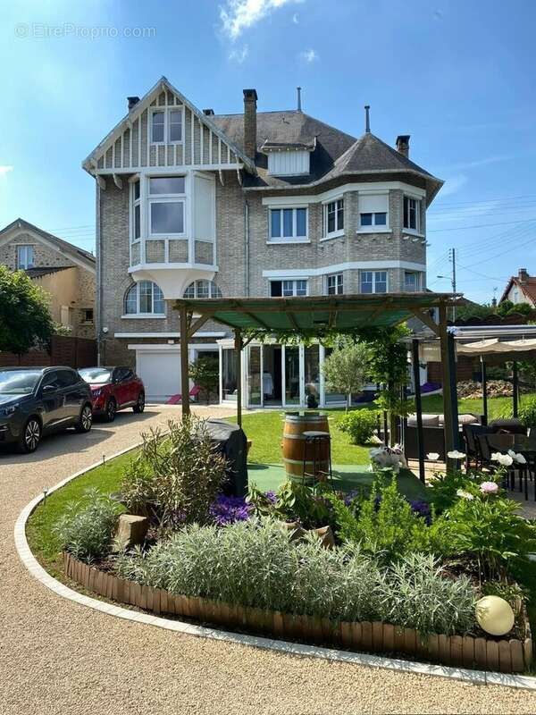 Appartement à ARPAJON