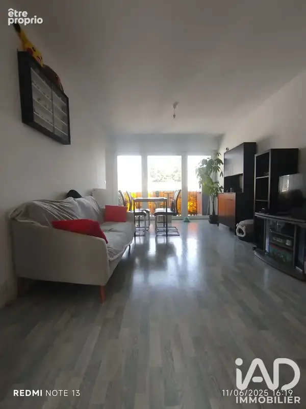 Photo 1 - Appartement à SAINT-JEAN-DE-BRAYE